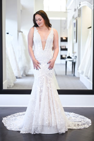 Ines Di Santo "Callisto" Sample Gown